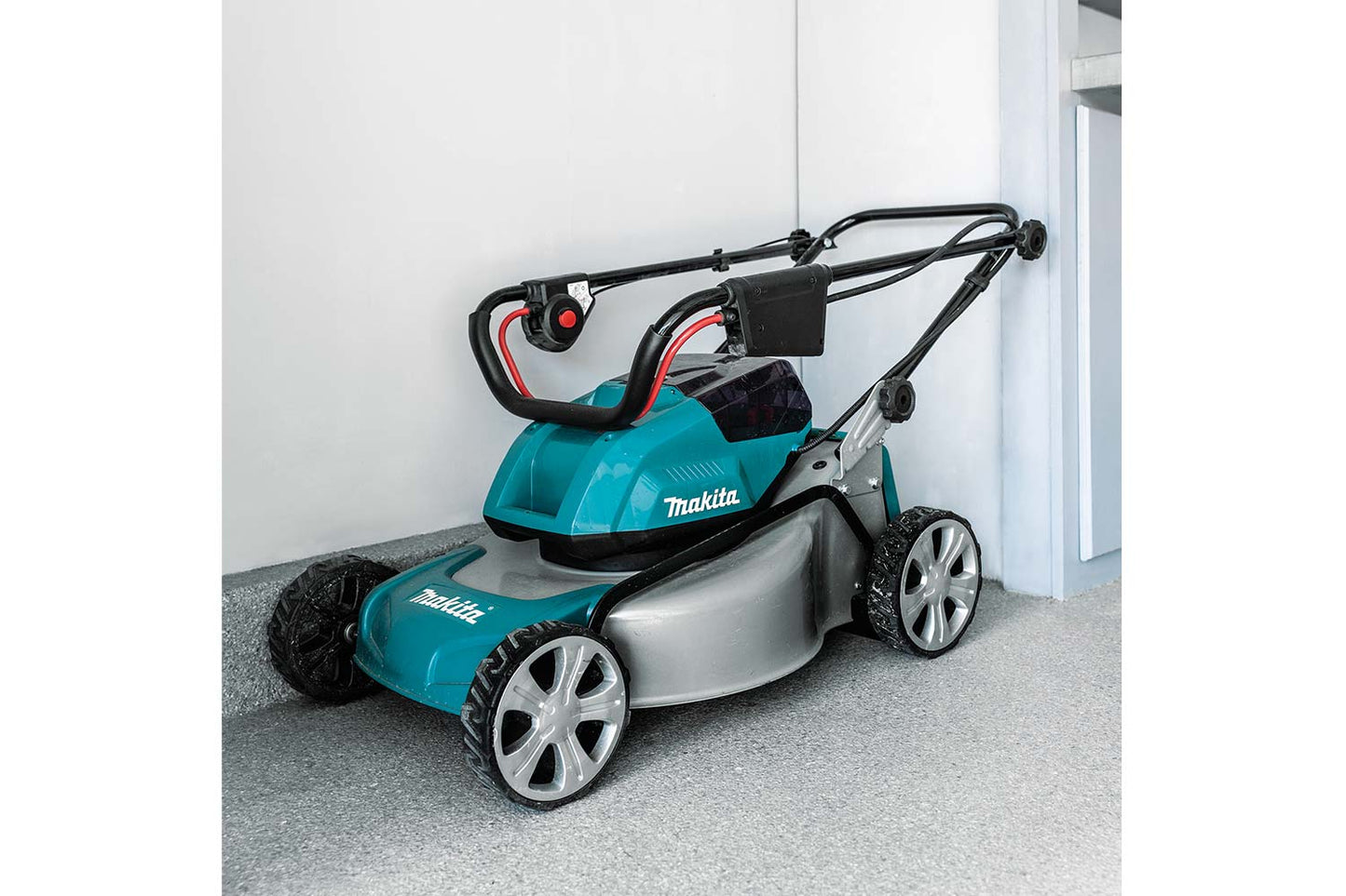 Makita DLM464Z (18") Metal Deck Lawn Mower (Skin Only)